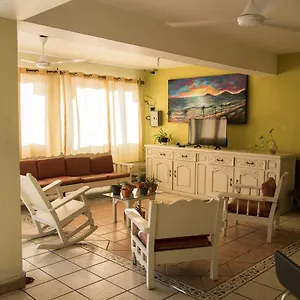 Отель Esperanza, Масатлан